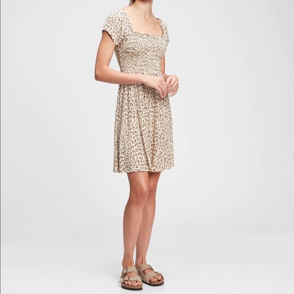 NWT Gap Cheetah print mini dress with smocked bodice